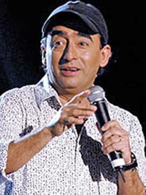 Adal Ramones, humoriste de Mexique