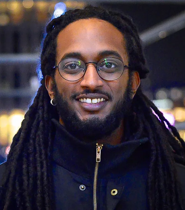 Ahmed Berhan Omer, comediante de Suécia