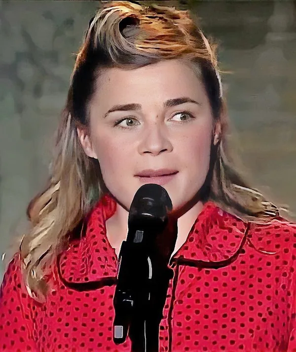 Blanche Gardin, komik z Francja