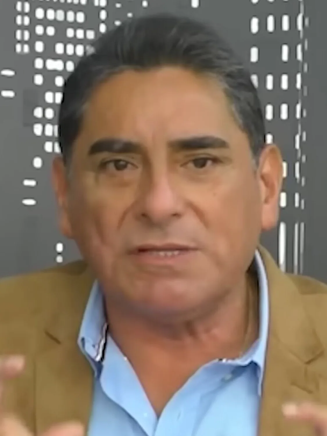 Carlos Álvarez - komedyen fotoğrafı