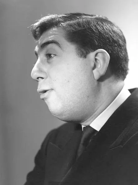 Jean-Marie Proslier, diễn viên hài từ Pháp