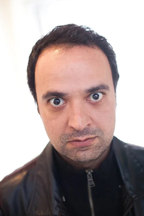 Kambiz Hosseini, komik z Írán