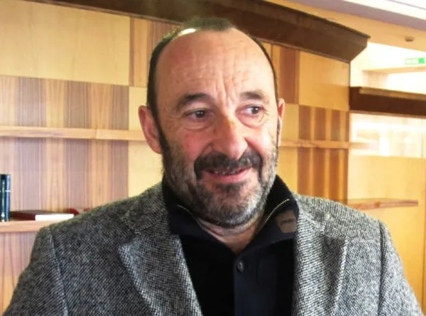 Manuel Manquiña, Comedian van Spanje