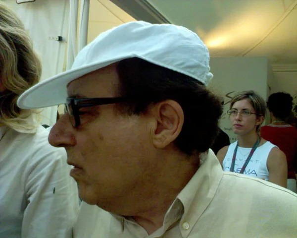 Lionel Oreste, cómico de Italia