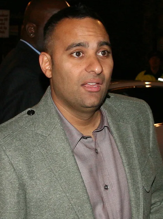 Russell Peters, komedyen - Kanada
