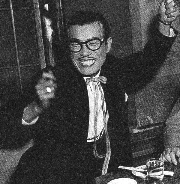 Tony Tani, komedyen - Japonya