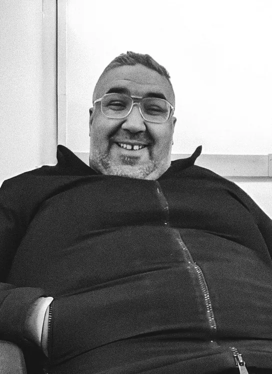 Wahid Bouzidi, comedian from France
